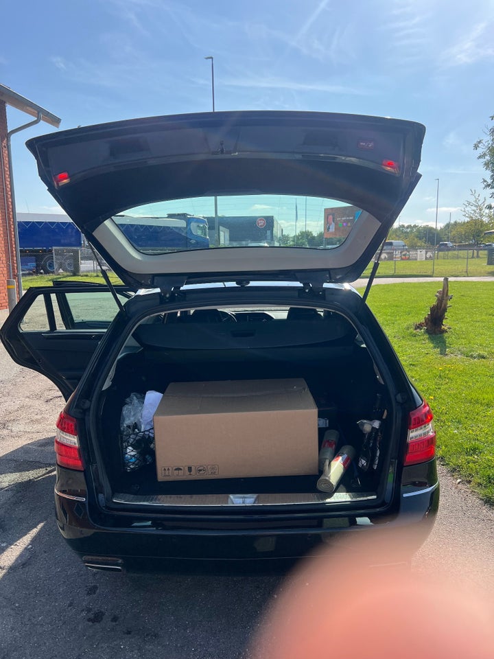 Mercedes E300 3,0 CDi Avantgarde stc. aut. 5d