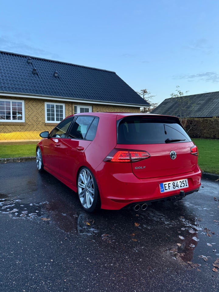 VW Golf VII 1,4 TSi 140 R-line BMT 5d