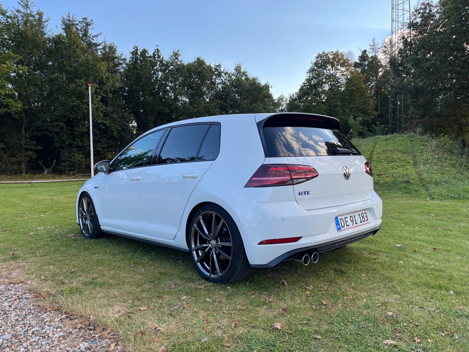 VW Golf VII 1,4 GTE DSG 5d