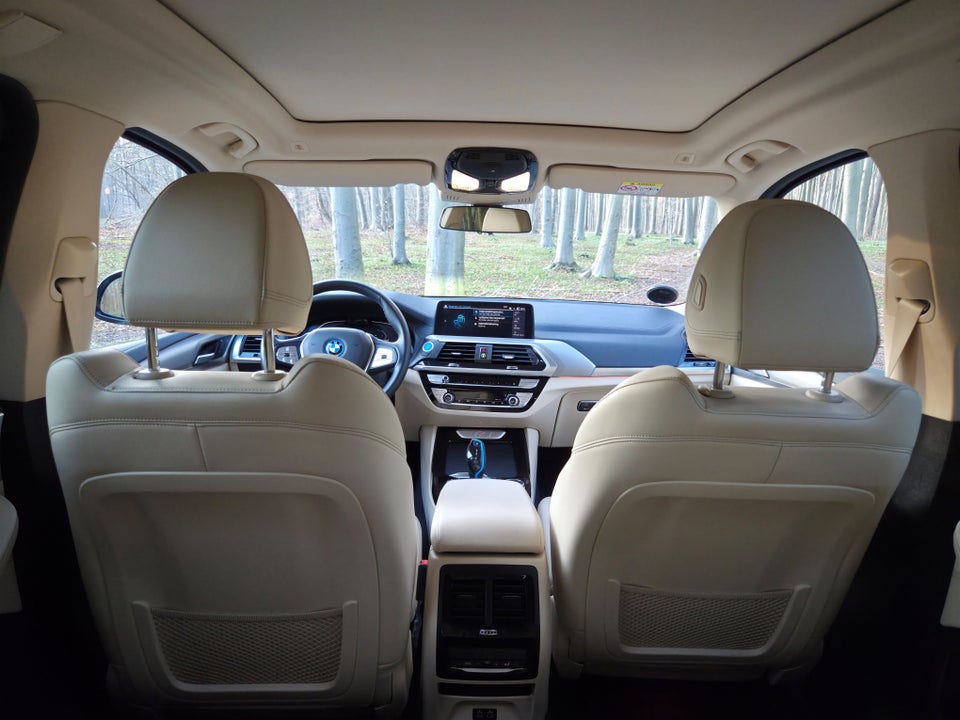 BMW iX3 Charged Impressive 5d