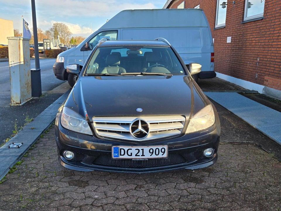 Mercedes C320 3,0 CDi AMG Line aut. 4Matic 4d