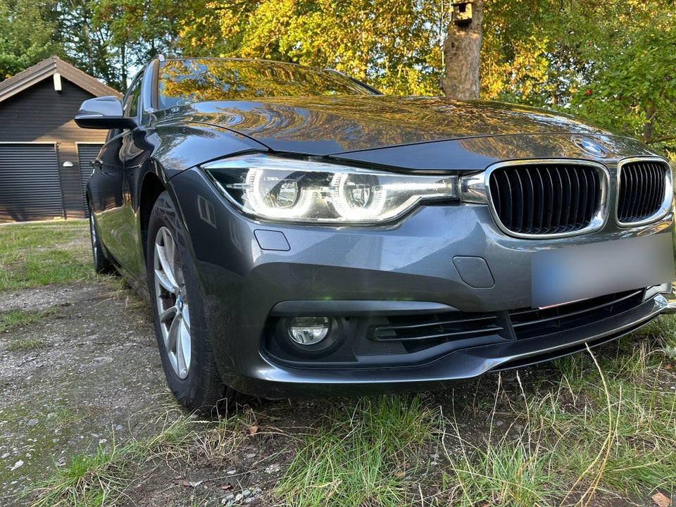 BMW 320i 2,0 Touring Executive aut. 5d