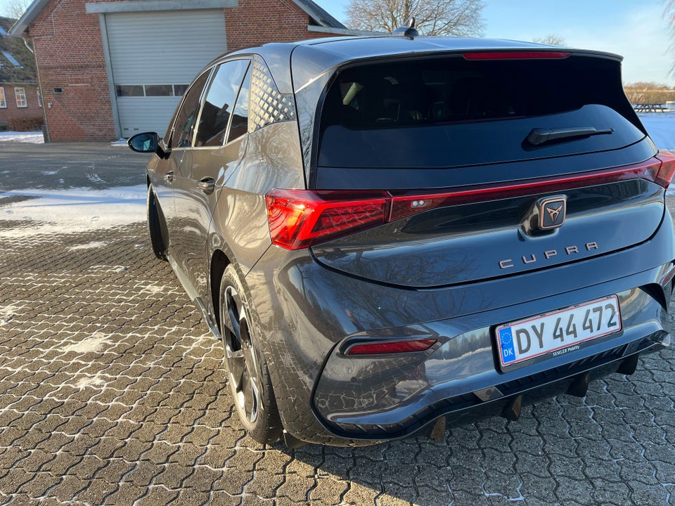 Cupra Born 58 High 5d