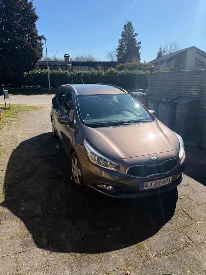 Kia Ceed 1,6 GDi Active+ SW 5d