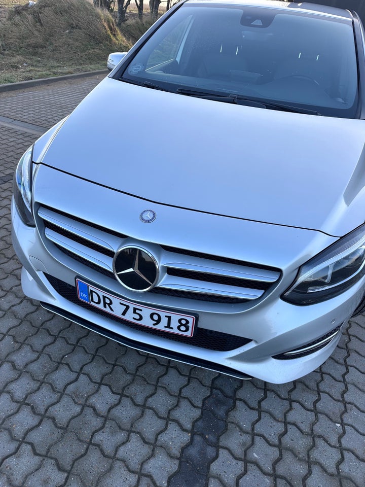 Mercedes B200 d 2,2 Business aut. 5d