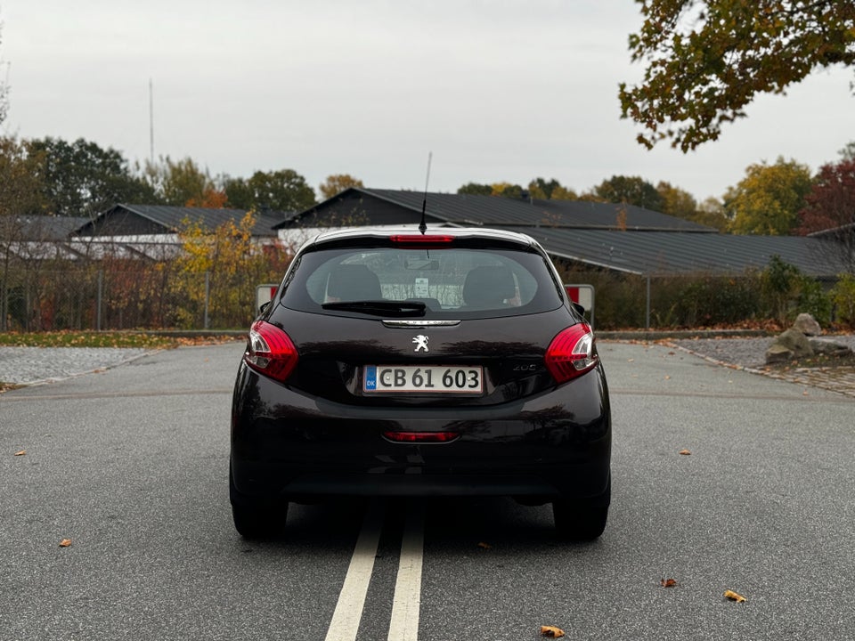 Peugeot 208 1,2 VTi Access 5d