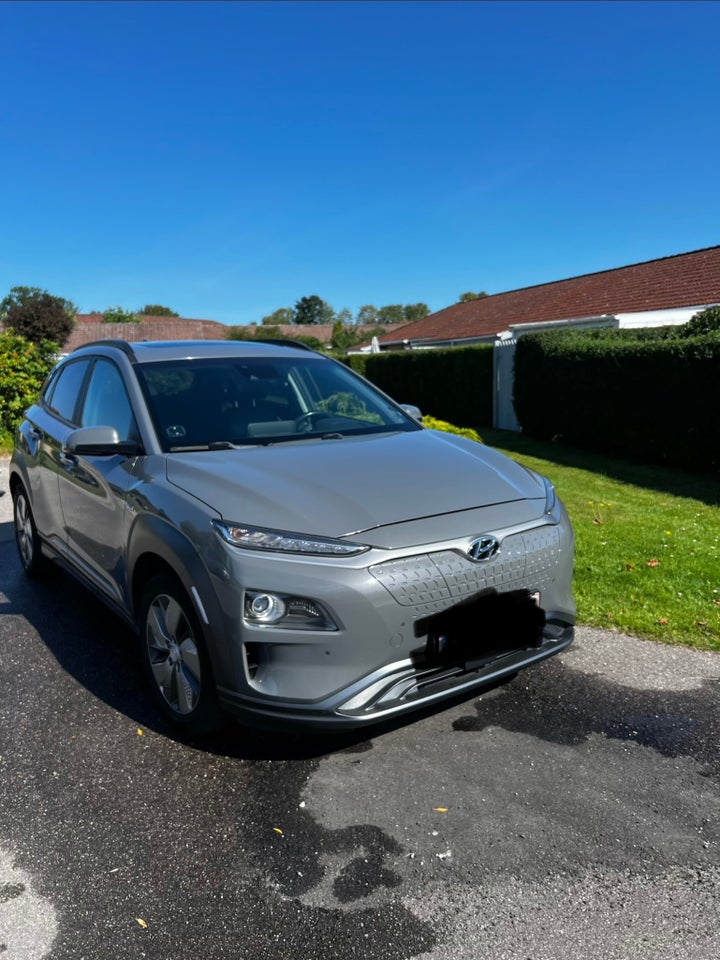Hyundai Kona 64 EV Trend Deluxe 5d