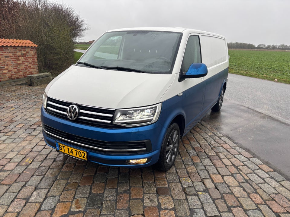 VW Transporter 2,0 TDi 150 Kassevogn DSG lang