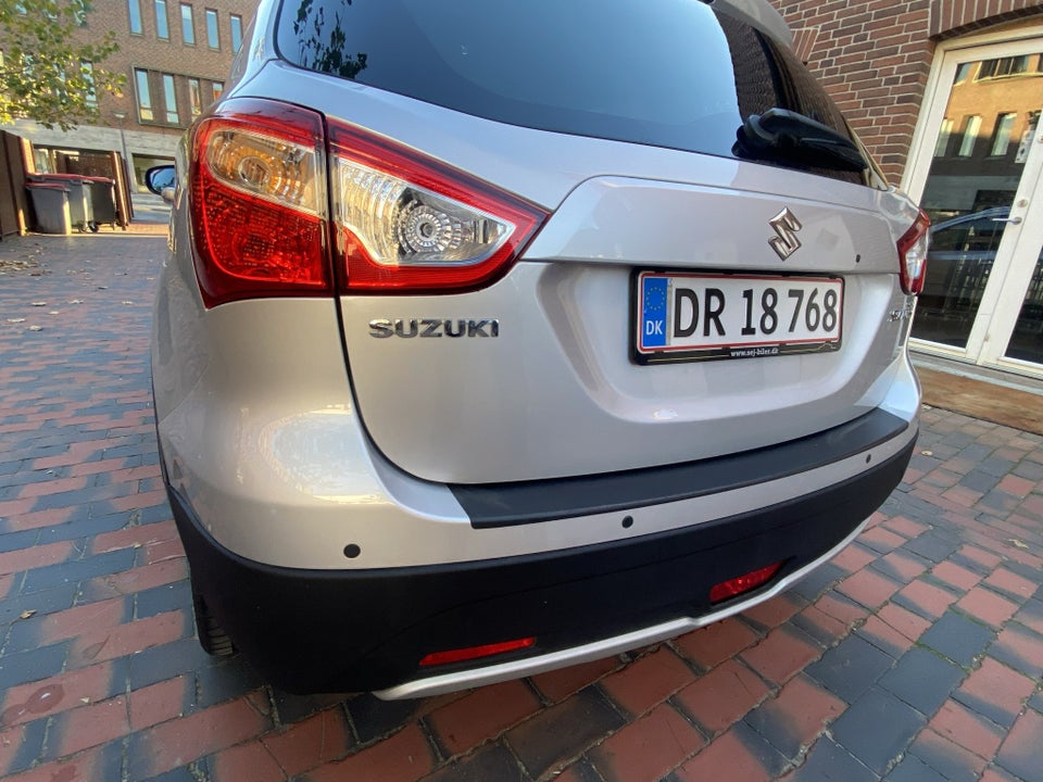 Suzuki S-Cross 1,6 Active CVT 5d