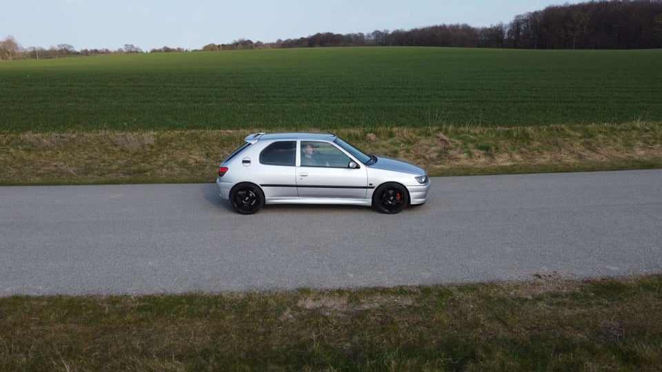 Peugeot 306 2,0 GTi 3d