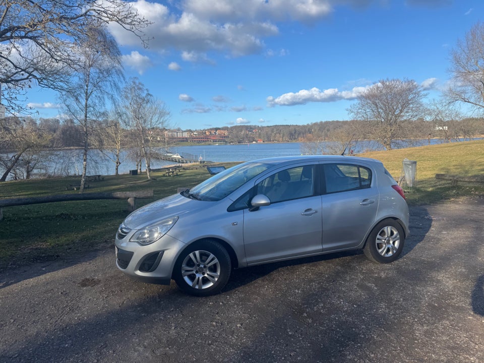 Opel Corsa 1,3 CDTi 95 Cosmo eco 5d
