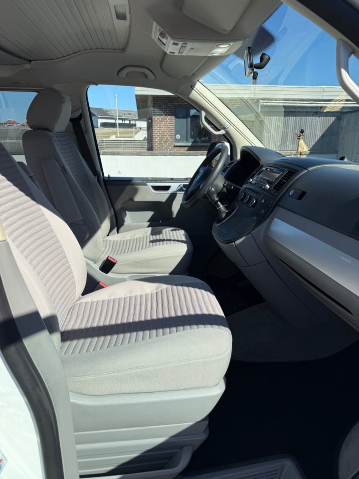 VW California 2,0 TDi 102 Comfortline 4d