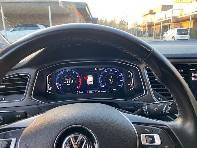 VW T-Roc 1,0 TSi 115 Style 5d