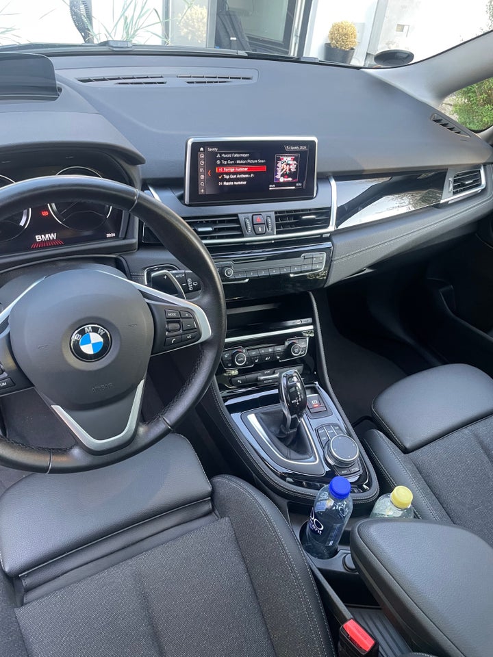 BMW 220i 2,0 Gran Tourer Sport Line aut. 7prs 5d