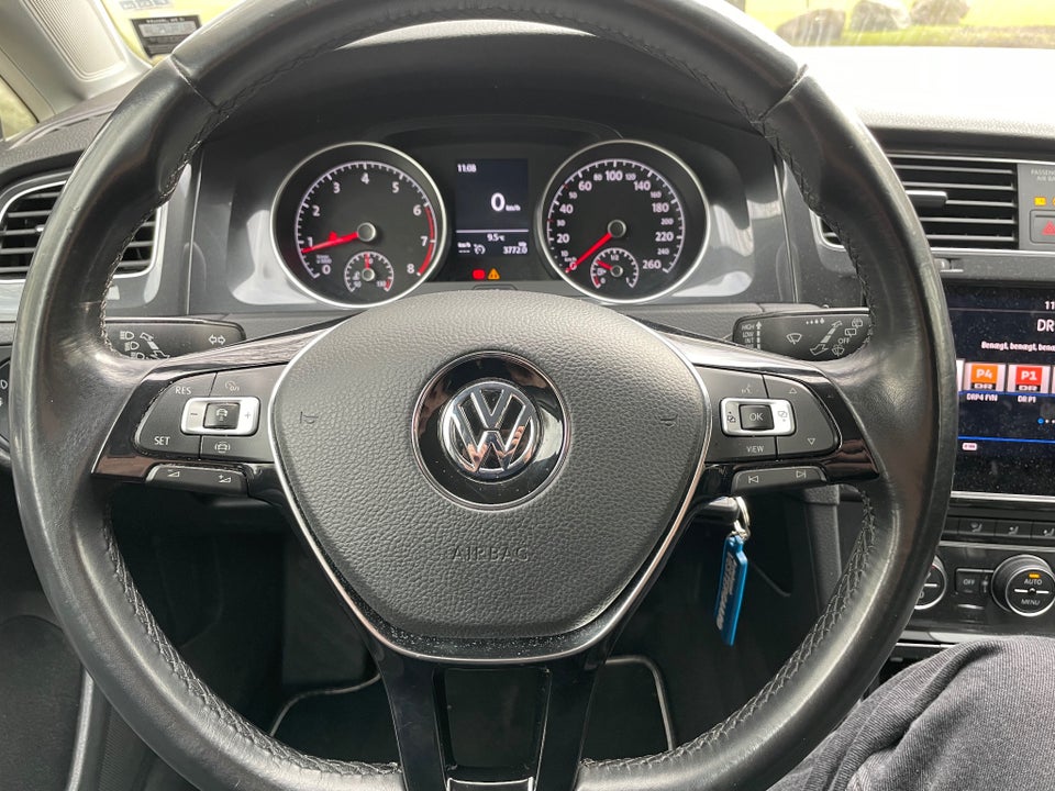 VW Golf VII 1,5 TSi 130 Comfortline Connect 5d