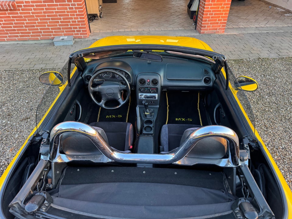 Mazda MX-5 1,6  2d