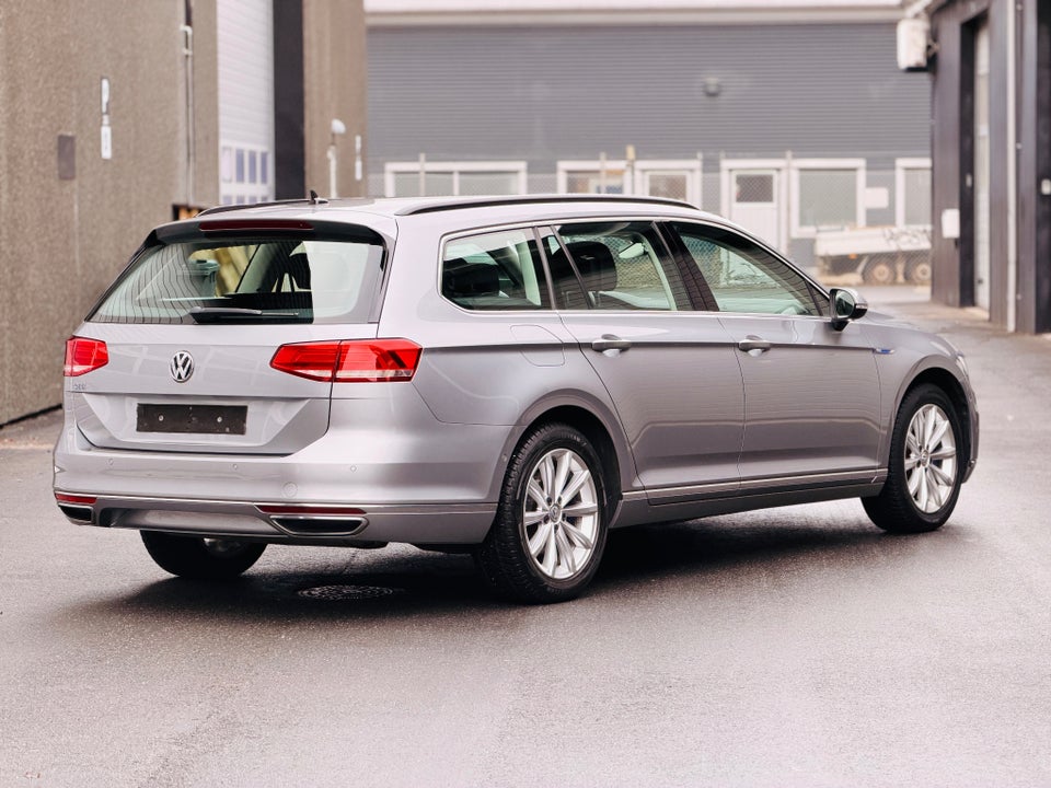 VW Passat 1,4 GTE Variant DSG 5d