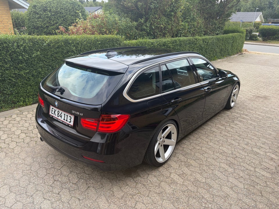 BMW 318d 2,0 Touring 5d