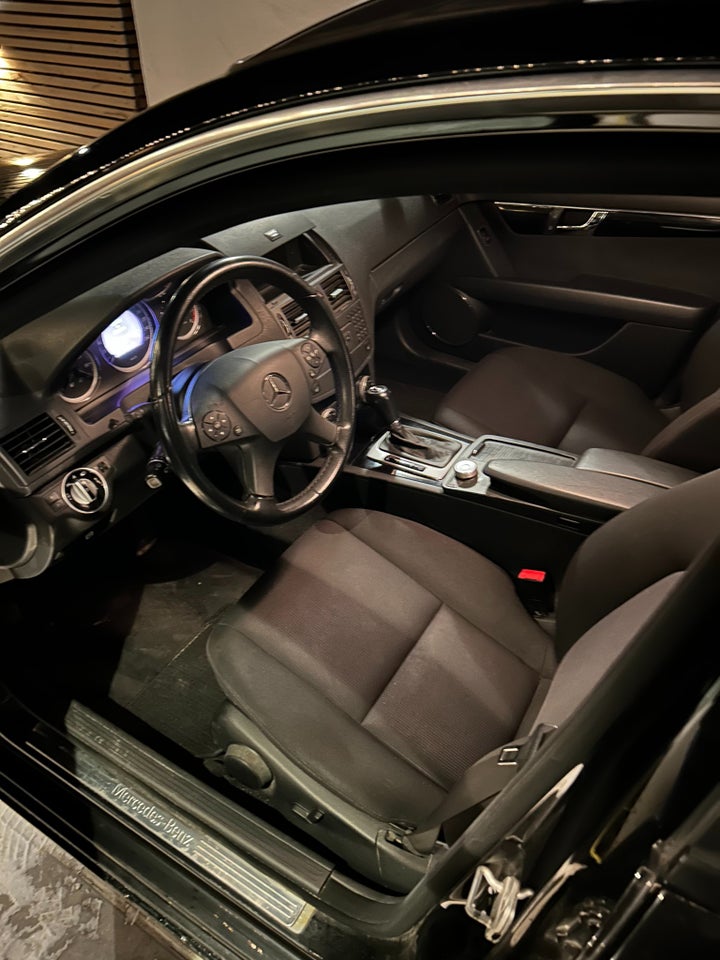 Mercedes C200 1,8 CGi stc. aut. BE 5d