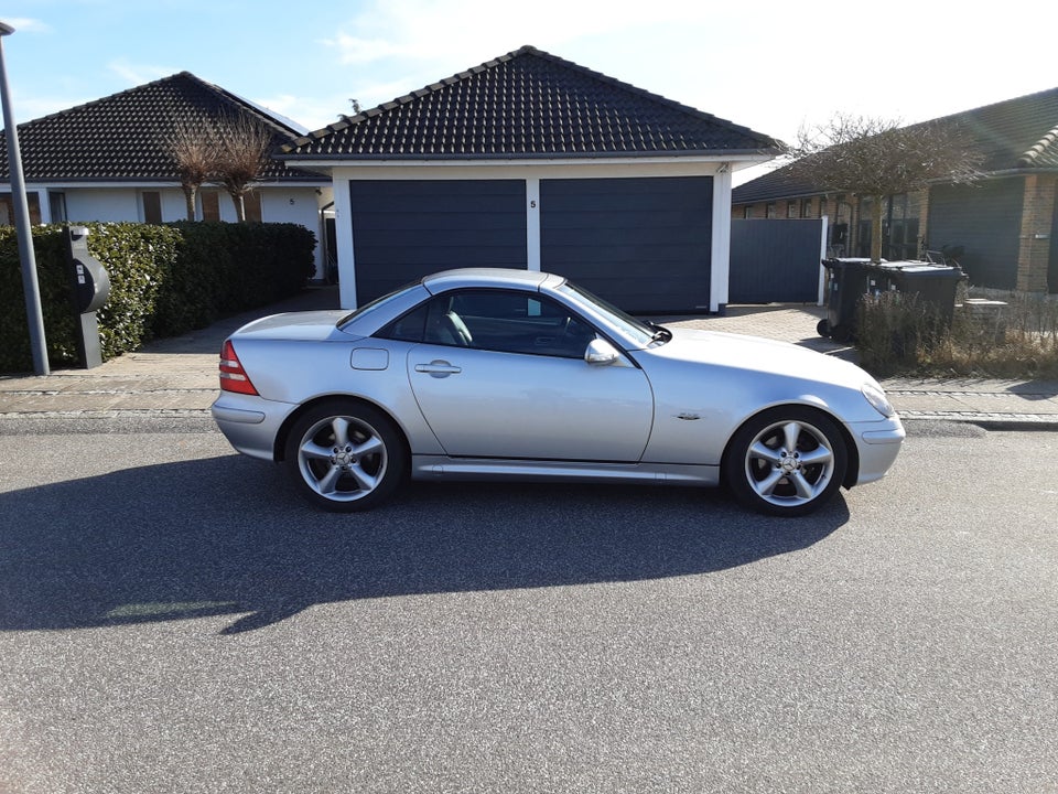 Mercedes SLK230 2,3 Kompressor Final Edition aut. 2d