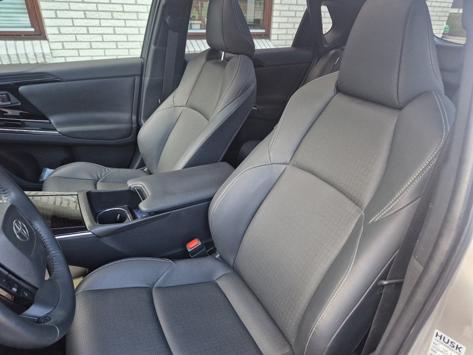 Toyota bZ4X Executive Premium 5d