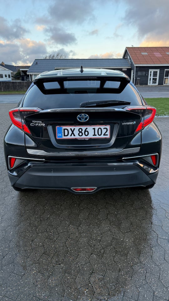 Toyota C-HR 1,8 Hybrid C-ULT CVT 5d