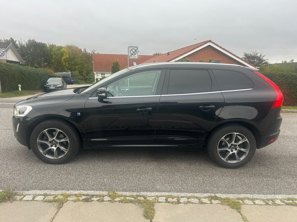 Volvo XC60 2,4 D4 190 Ocean Race aut. AWD 5d