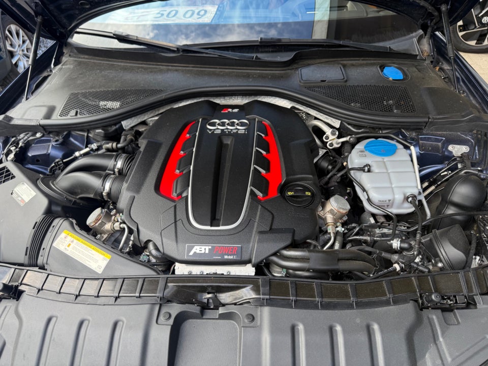 Audi RS6 4,0 TFSi performance Avant quattro Tiptr. 5d