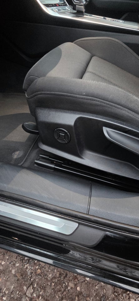 Audi A6 40 TDi Avant S-tr. 5d