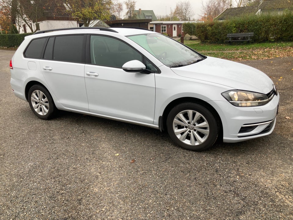 VW Golf VII 1,0 TSi 110 Comfortline Variant 5d