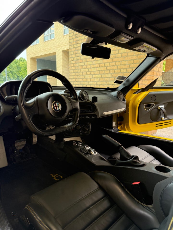 Alfa Romeo 4C 1,75 TBi Spider TCT 2d