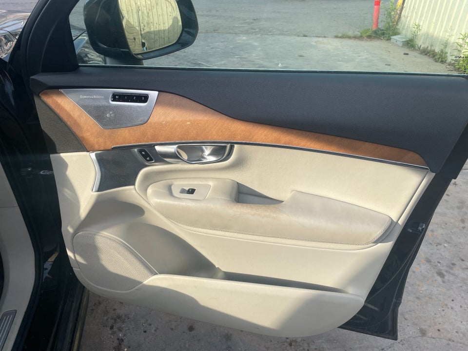 Volvo XC90 2,0 T5 254 Inscription aut. AWD 7prs 5d