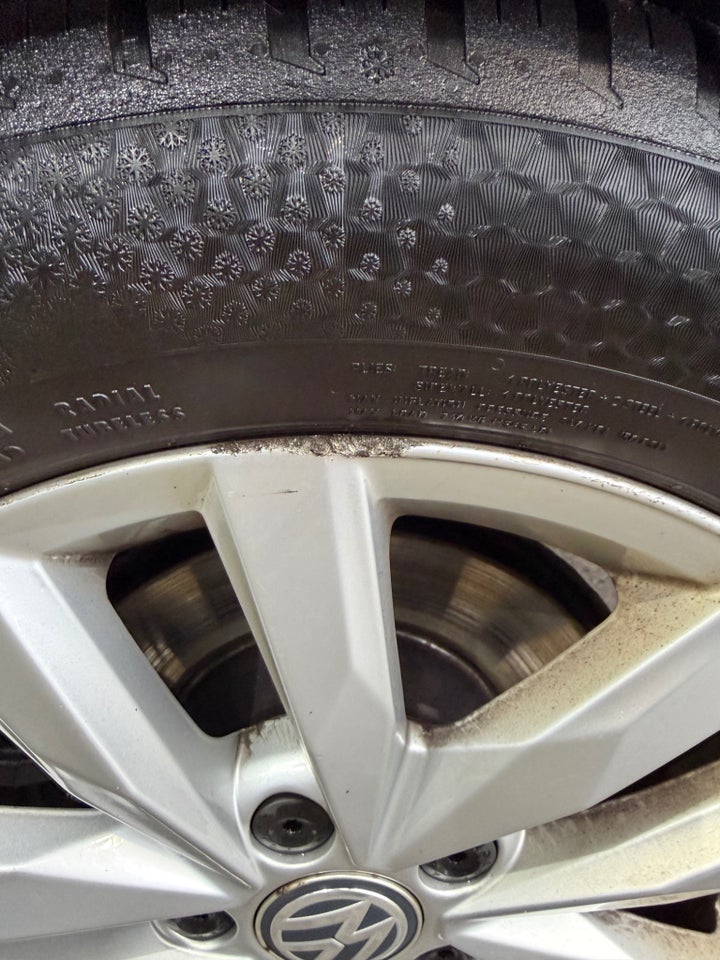 VW Touran 1,6 TDi 115 Highline DSG 7prs 5d