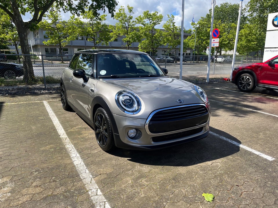 MINI Cooper 1,5 Essential aut. 3d