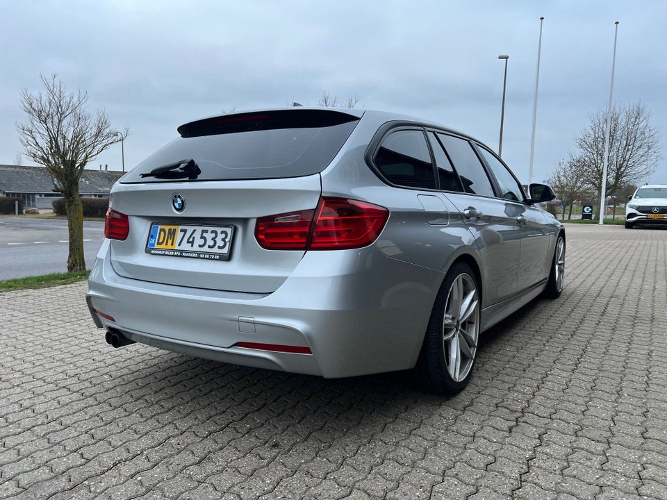 BMW 330d 3,0 Touring aut. Van 5d
