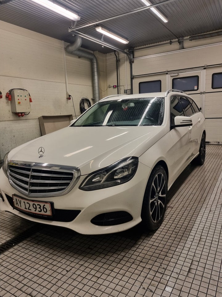 Mercedes E200 2,2 CDi stc. 5d