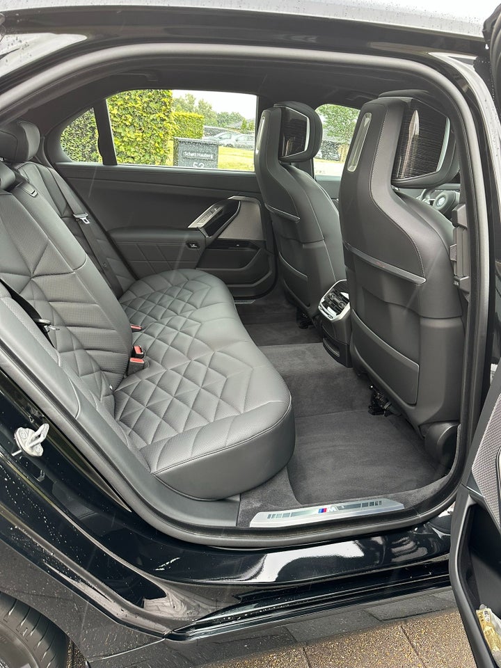 BMW i7 eDrive50 M-Sport 4d