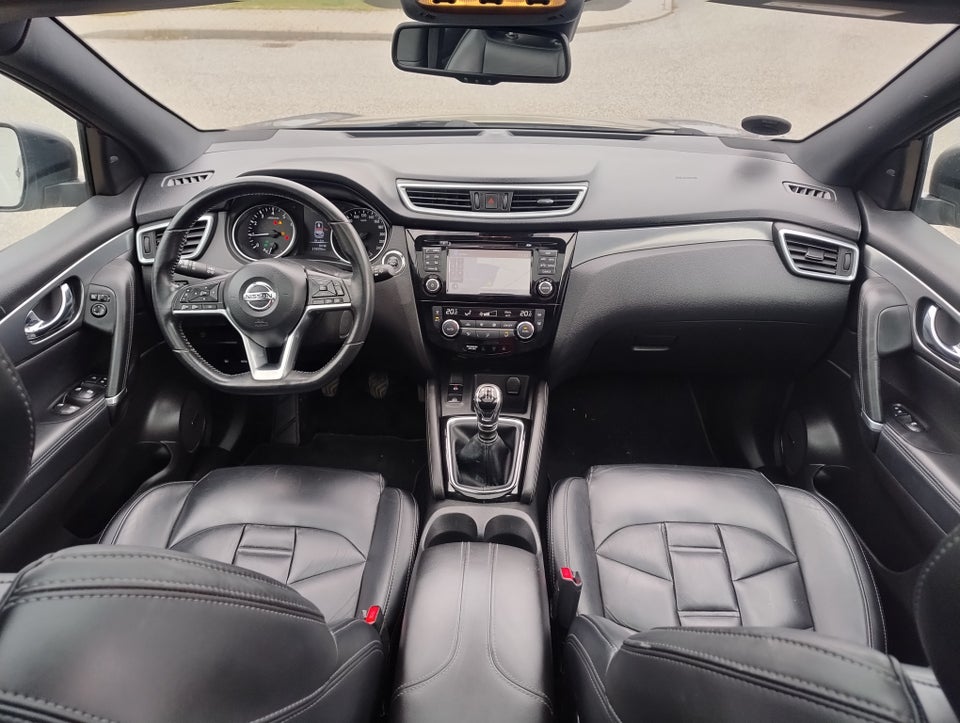 Nissan Qashqai 1,3 Dig-T 160 Tekna+ 5d