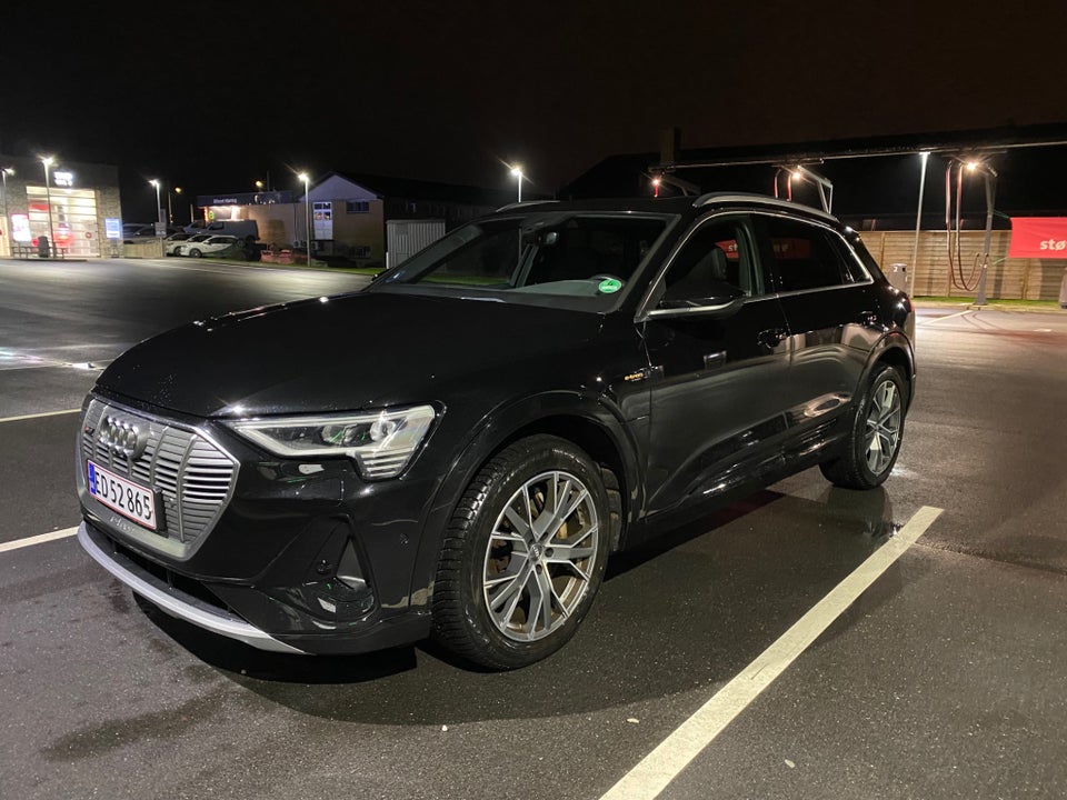 Audi e-tron 50 S-line quattro 5d