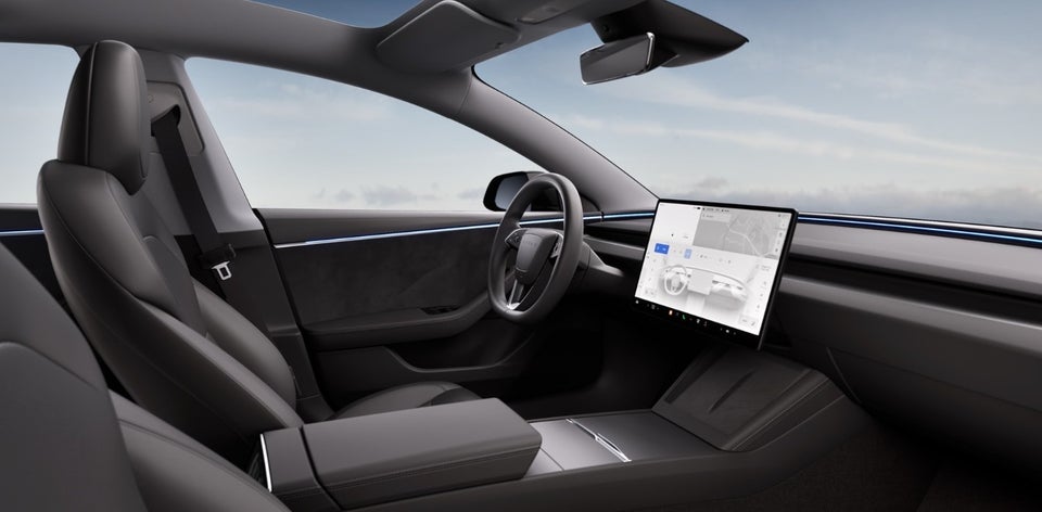 Tesla Model 3 Long Range AWD 4d