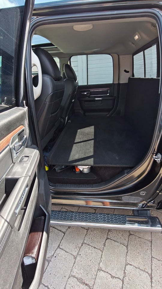 Dodge RAM 1500 5,7 V8 Laramie Crew Cab aut. 4d