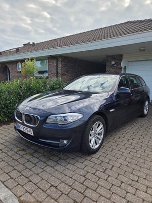 BMW 523i 3,0 Touring aut. 5d