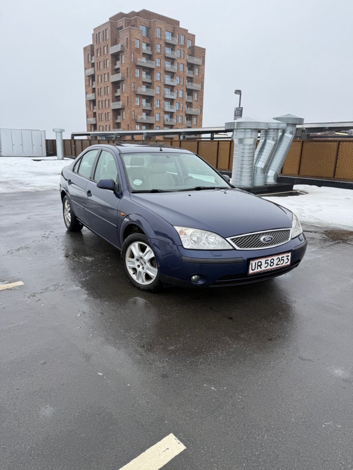 Ford Mondeo 2,0 Trend aut. 4d