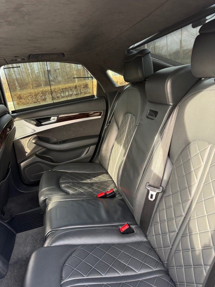 Audi A8 4,2 TDi 350 quattro Tiptr. 4d