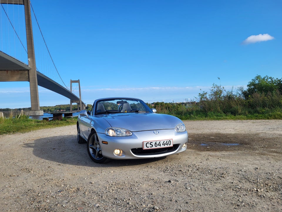 Mazda MX-5 1,8i Sport 2d
