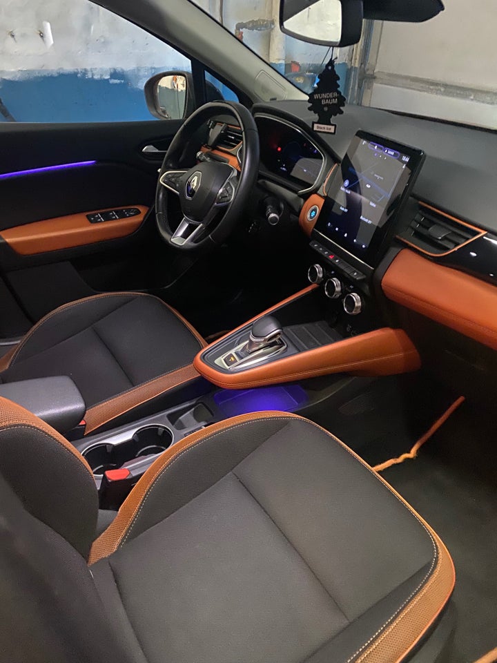 Renault Captur 1,6 E-Tech Intens 5d