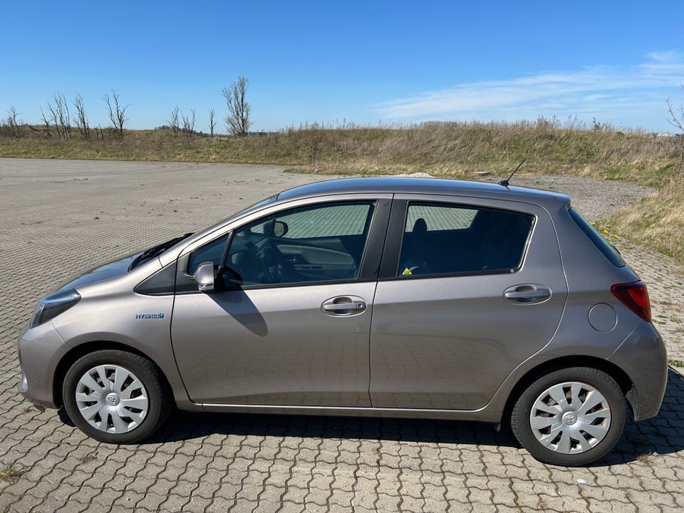Toyota Yaris 1,5 Hybrid H2 Touch e-CVT 5d