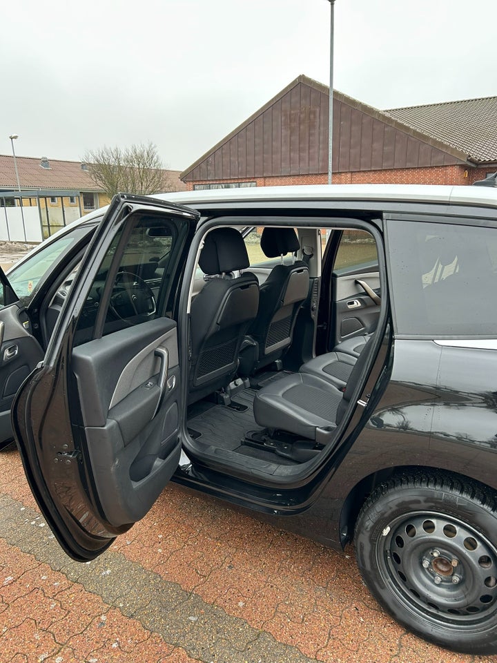 Citroën Grand C4 SpaceTourer 1,5 BlueHDi 130 VIP EAT8 7prs 5d