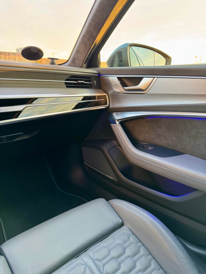 Audi RS6 4,0 TFSi Avant quattro Tiptr. 5d