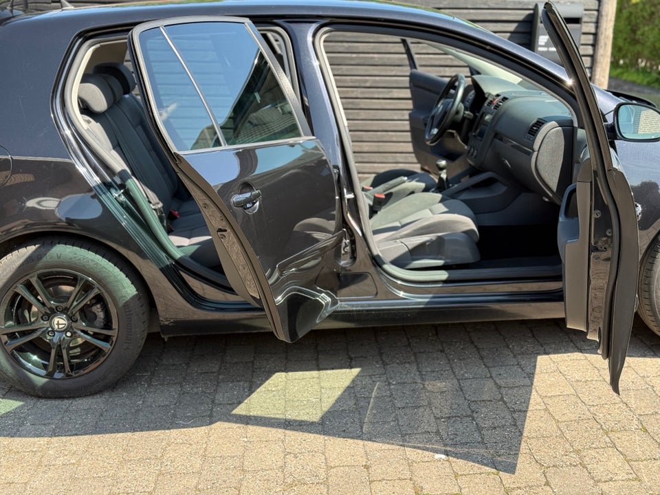 VW Golf V 1,4 TSi 122 GT Sport 5d